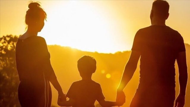 Rreth 17 mijë fëmijë në Belgjikë kanë prindër të burgosur