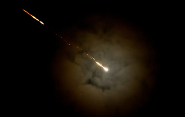 Ministria e Brendshme e Kuvajtit i bëjnë thirrje qytetarëve që të mos dalin nga shtëpitë natën!