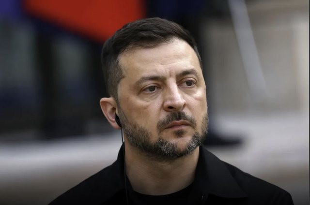 Zelensky paralajmëron Rusinë kundër shkeljes së armëpushimit të Pashkëve Ortodokse