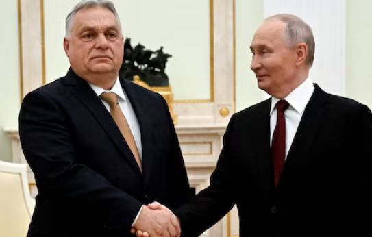 Humbën një nga aleatët e vetëm në Europë, Kremlini reagon pas zgjedhjeve në Hungari: Shpresojmë të vijojmë lidhjet me kryeministrin e ri