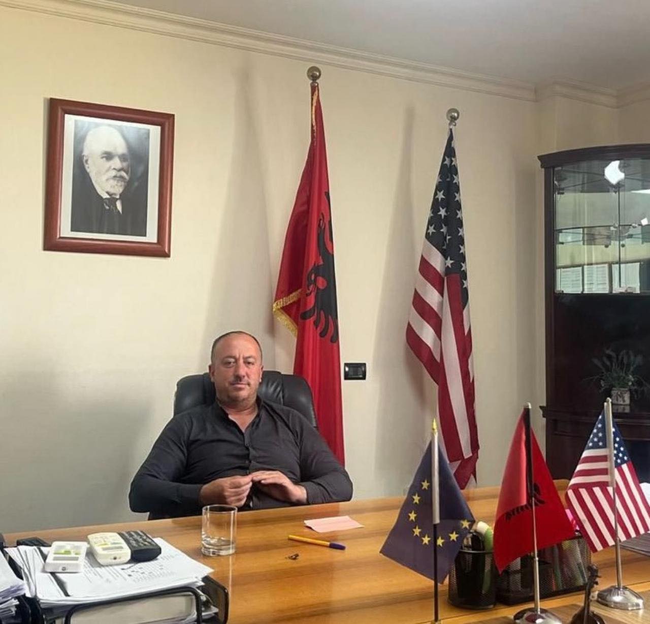 Ndërron jetë drejtori i komanduar i burgut të Durrësit, Etmond Llabani prej janarit ndodhej i shtruar në spital