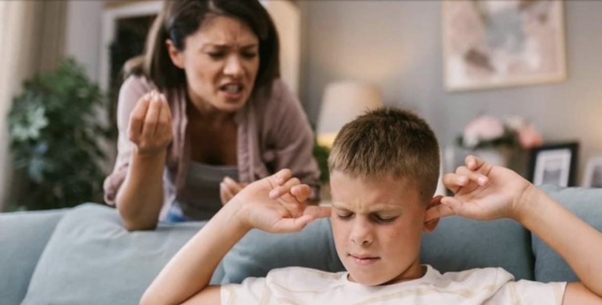 Si të menaxhohen fëmijët kokëfortë, këshillat e ekspertëve