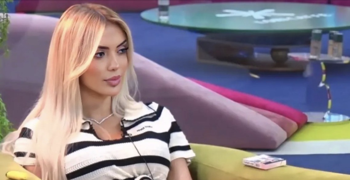 Çfarë po ndodh? Brikena Selmani shpërthen në rrjetet sociale, shifra që po habit të gjithë 