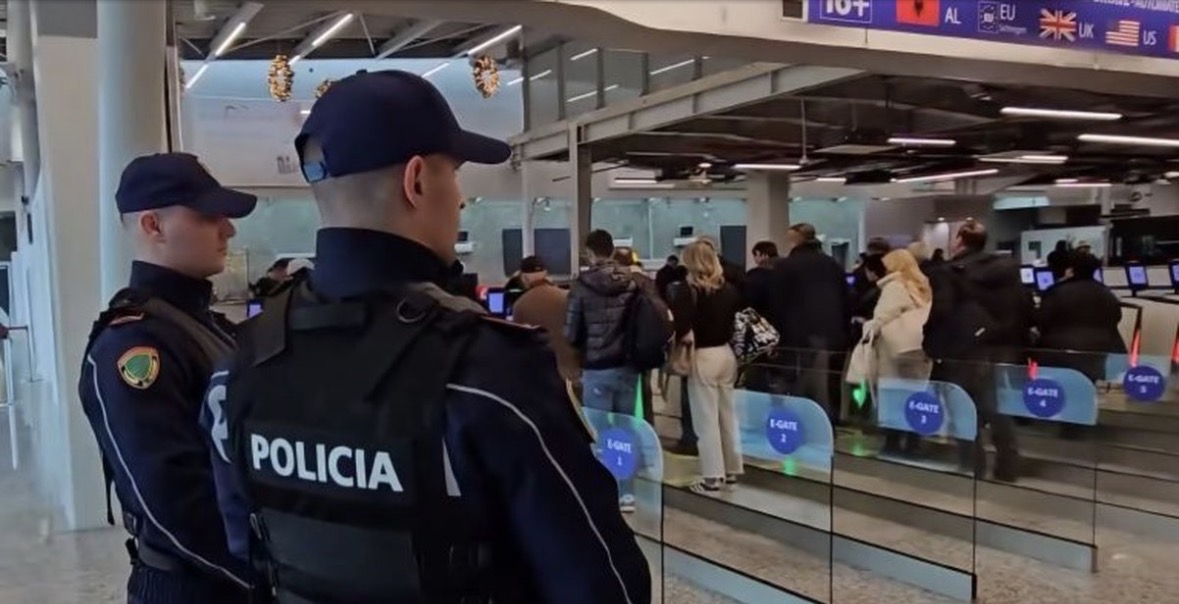 Paratë cash në kufi, dogana mund të bllokojë edhe shuma nën 10 mijë euro kur ka dyshime 