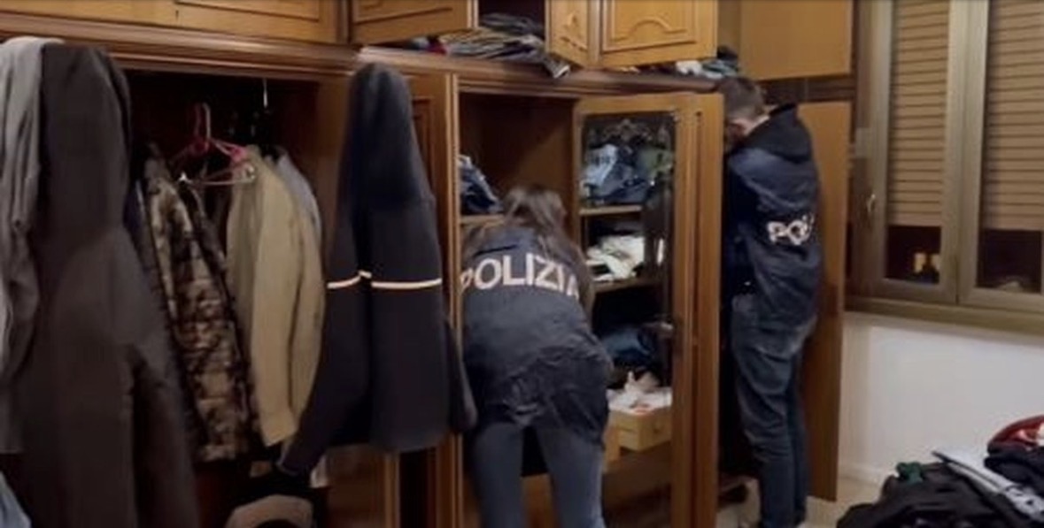 Venecia/ Kthyen apartamentin në bazë droge, arrestohen 3 shqiptarët, një prej tyre grua 