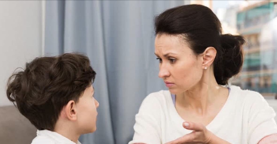 5 gabime të zakonshme të prindërimit që mund të dëmtojnë zhvillimin e fëmijëve 