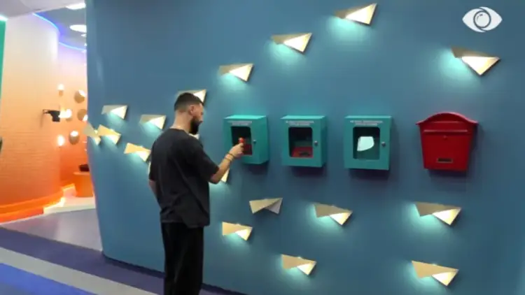 Miri thyen kutinë e dytë të emergjencës, çfarë surprize fshihej brenda?