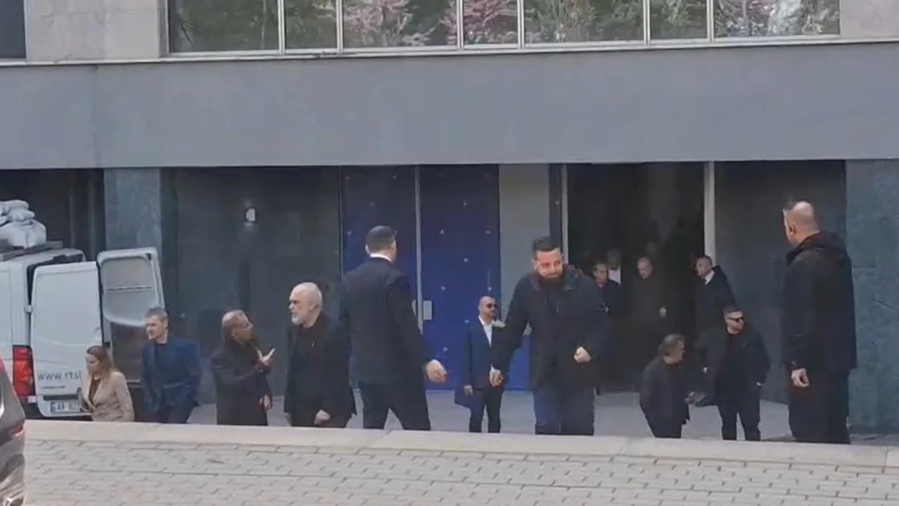 Takimi i Ramës me kryebashkiakët, zbulohen diskutimet dhe tematikat e mbledhjes