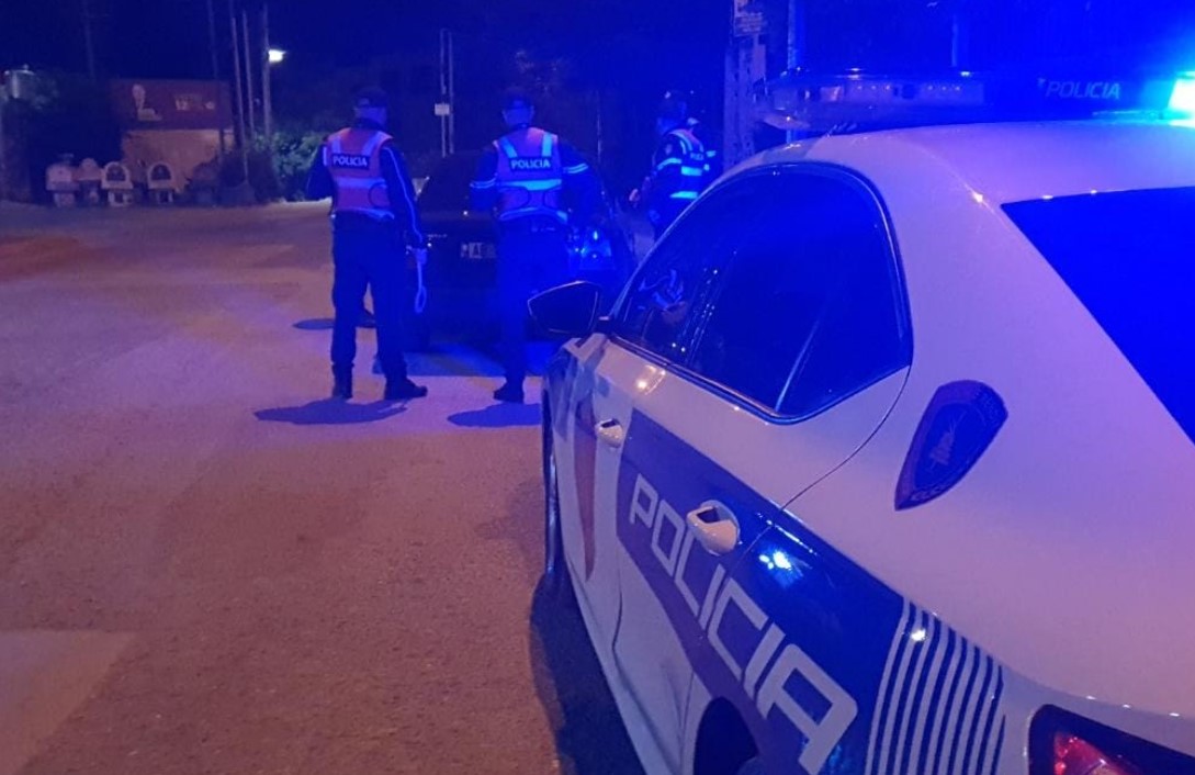 Aksident i rëndë në aksin Kavajë-Rrogozhinë, humb jetën një këmbësor