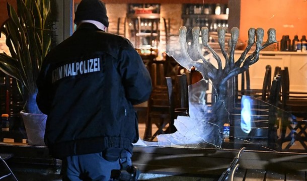 Tre shpërthime në Mynih, restoranti izraelit në shënjestër të një sulmi të dyshuar antisemit