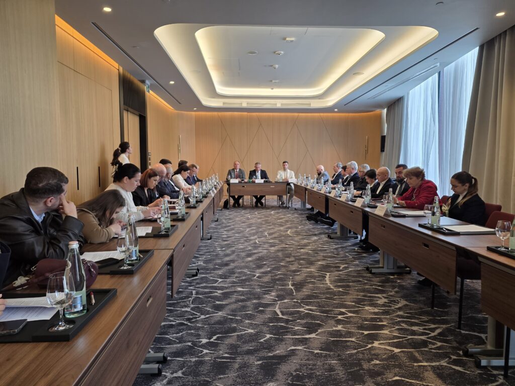 Bizneset, alarm për rritje kostosh dhe humbje konkurrueshmërie, kërkohet heqje e akcizës te nafta