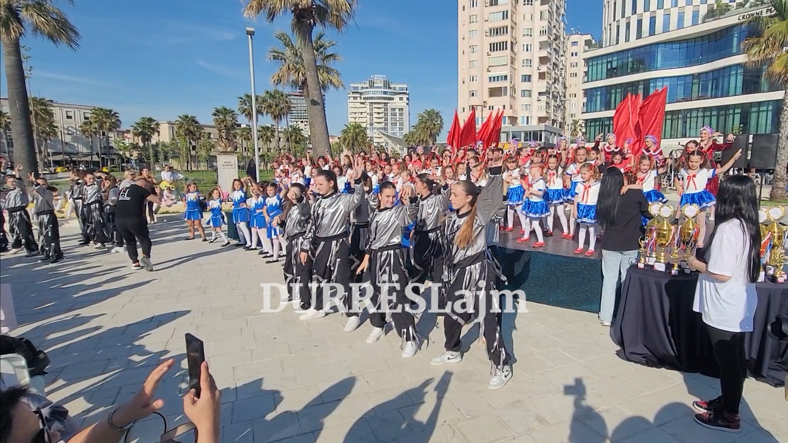 Dita Botërore e Vallëzimit, si u festua në Durrës (VIDEO)