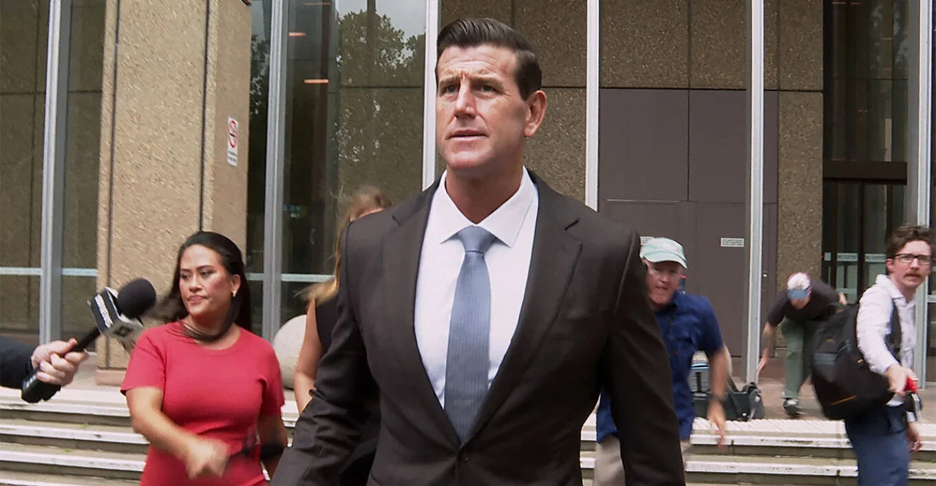 ‘Konsiderohej si hero në vendin e tij’, veterani australian arrestohet për krime lufte në Afganistan