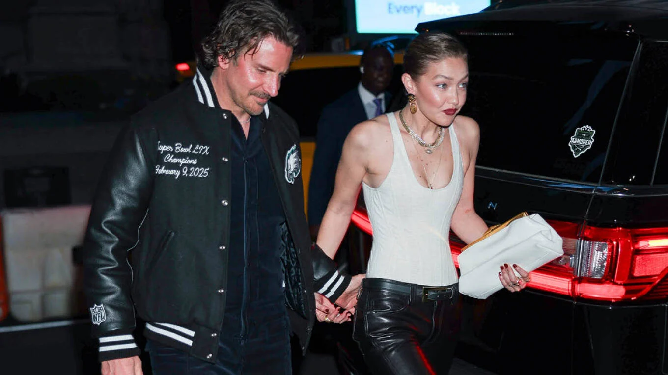 Gigi Hadid fotografohet me Bradley Cooper dhe vajzën e tij jashtë shtëpisë në New York