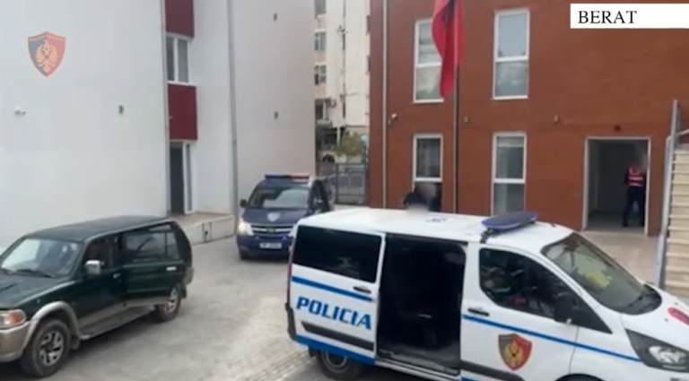 “Furnizonin” me kokainë Dimalin/ Goditet grupi kriminal, 3 të arrestuar dhe 2 në kërkim