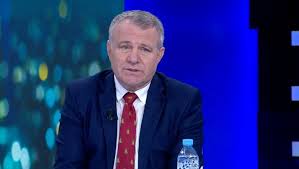 “PS rrëzoi urën drejt BE-së!/ ”Ish ministri Malaj: Procesi i integrimit u bllokua kur mbrojtën Ballukun! Zgjidhja? Të dorëhiqet Rama