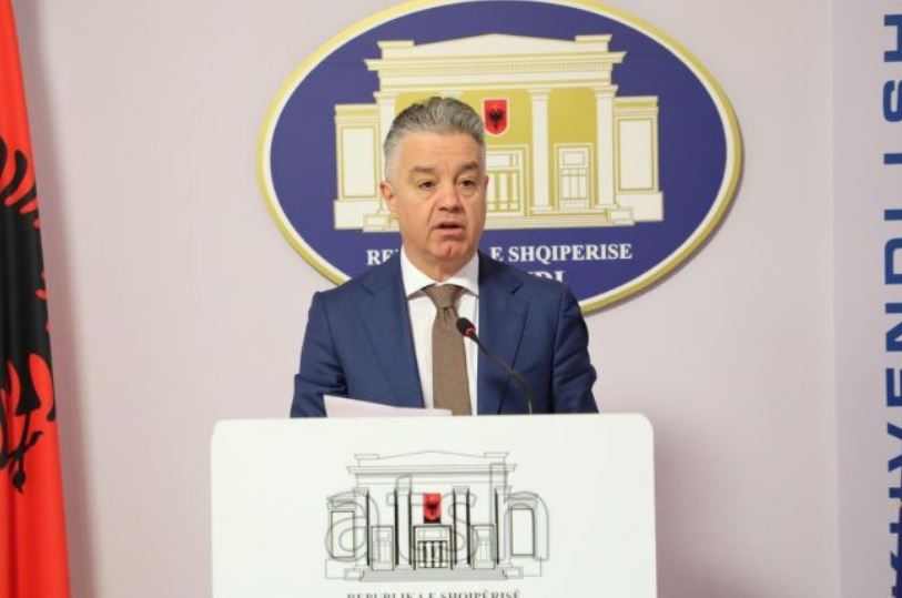 Eno Bozdo: Skandali i regjistrimit virtual të 50 kompanive! Parajsë fiskale totale, çunat e AKSHI-t përfitojnë lehtësi prej Ramës! Kryeministri po minon integrimin