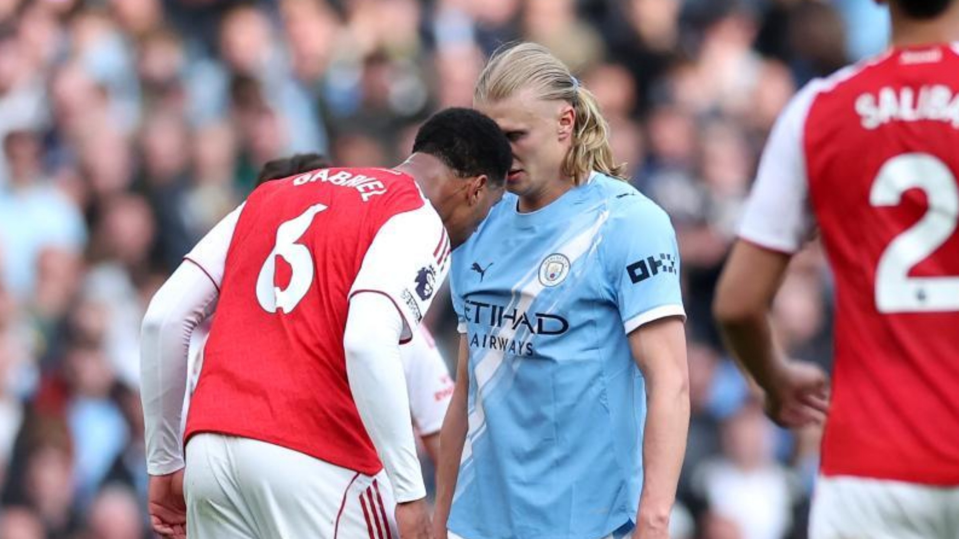 Garë e fortë për titullin në Premier League, ja kalendari i ndeshjeve të mbetura për Arsenal e Manchester City