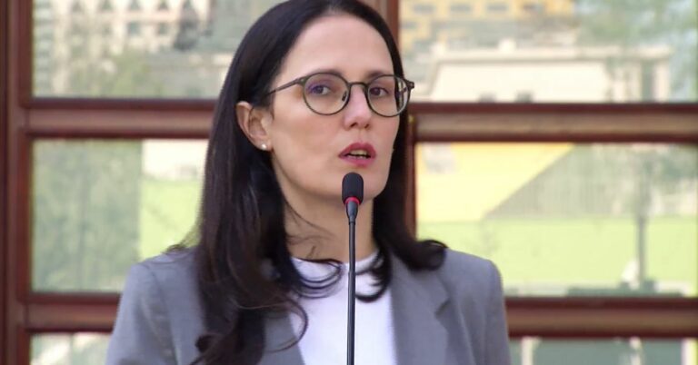 “Janë rritur vetëm çmimet e perimeve dhe karburanteve”/ Ministrja Ibrahimaj: Do subvencionojmë të gjitha shtresat në nevojë dhe me të ardhura të ulëta