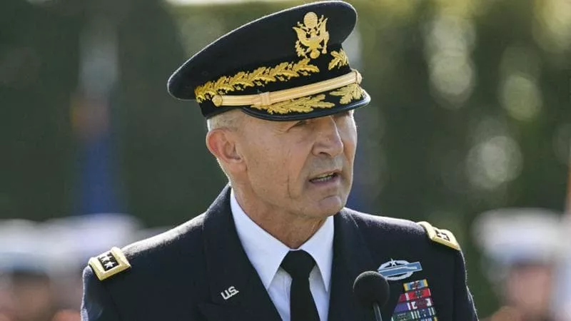 Shkarkohet shefi i Shtabit të Ushtrisë Amerikane, vendimi vjen me kërkesë të Pete Hegseth