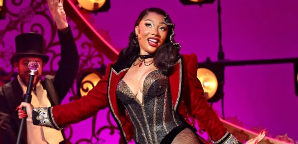 U ndje keq gjatë një performance live, reperja e famshme shtrohet në spital! Si paraqitet gjendja e saj