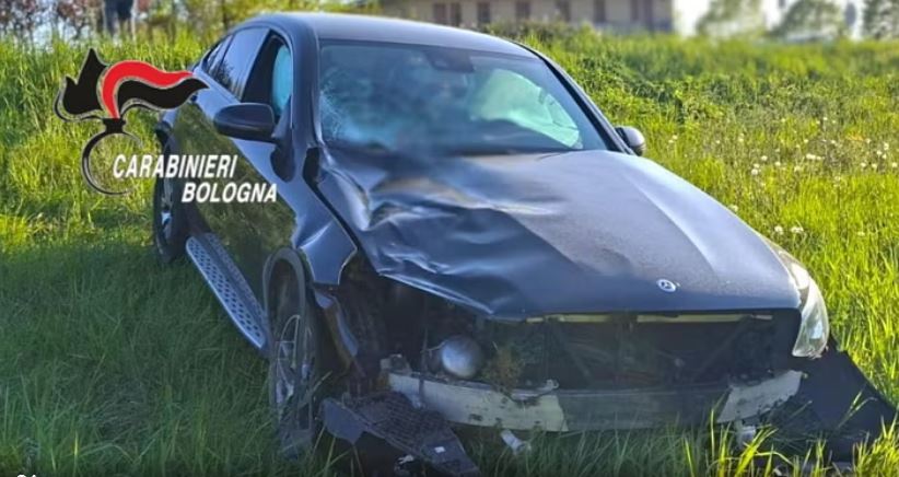 Shqiptari përplas për vdekje të moshuarin italian dhe arratiset, karabinierët e kapin gjatë ndjekjes! Refuzon testin e alkoolit