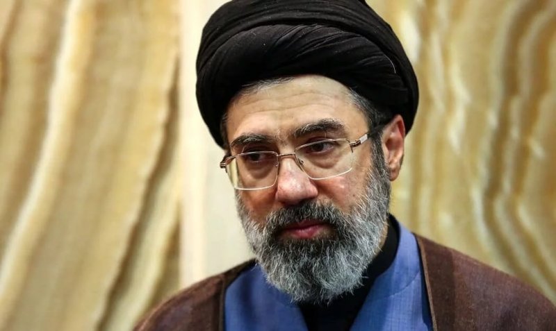 The Times: Mojtaba Khamenei është pa ndjenja, në gjendje kritike për jetën