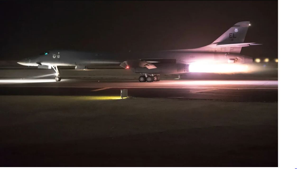 Bloomberg: SHBA dërgojnë pjesën më të madhe të raketave “stealth” në luftën kundër Iranit