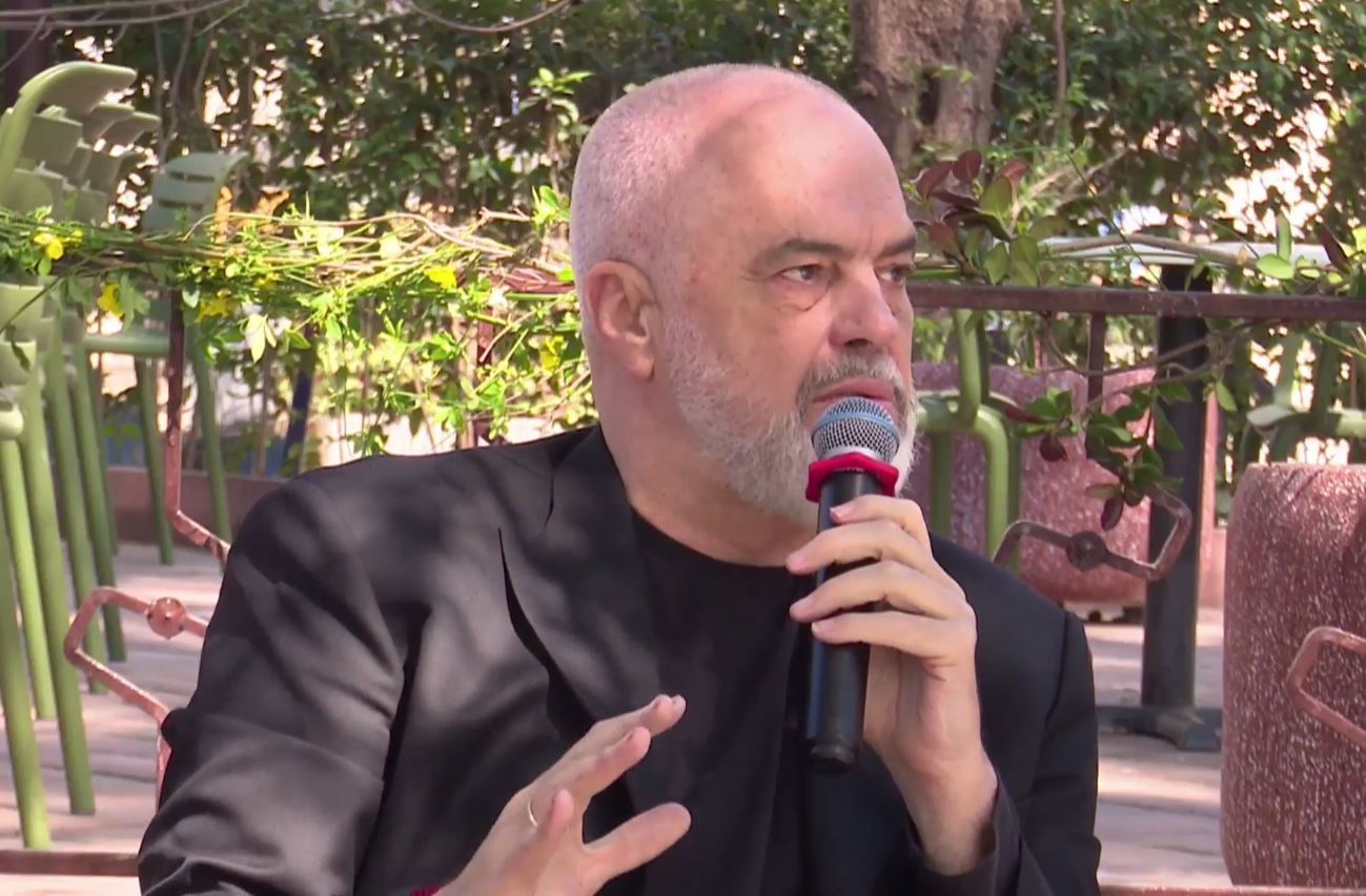 Rama takim me të moshuarit: Do të ndryshojmë skemën e pensioneve