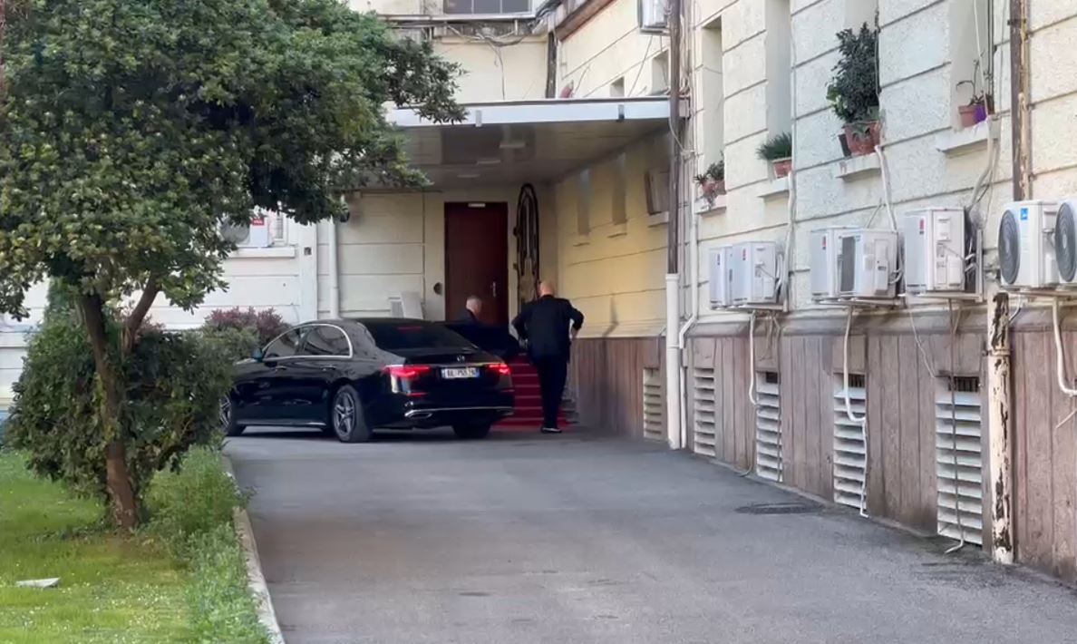 Mblidhet grupi parlamentar i PS-së në selinë e Kuvendit, merr pjesë dhe Rama! Ja për çfarë do flitet