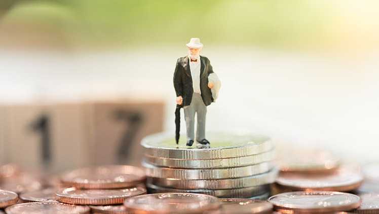 Nga 800 – 1800 lekë në muaj, detajet e bonusit të ri dhe sfida e pensionistëve me çmimet