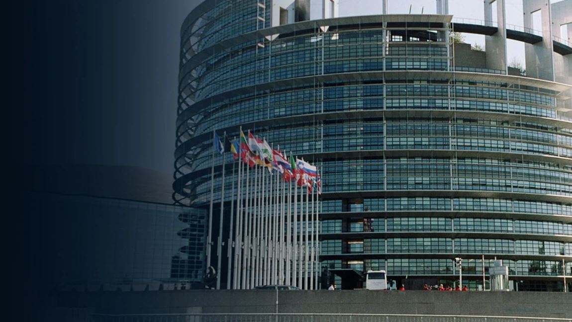 Kriza në Lindjen e Mesme, eurodeputetët i kërkojnë Parlamentit Evropian “frenim” të përkohshëm të udhëtimeve mujore në Strasburg për të kursyer