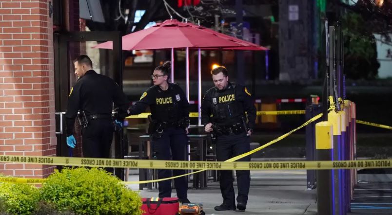 Sulm i armatosur në një restorant në New Jersey, raportohet për disa persona të plagosur