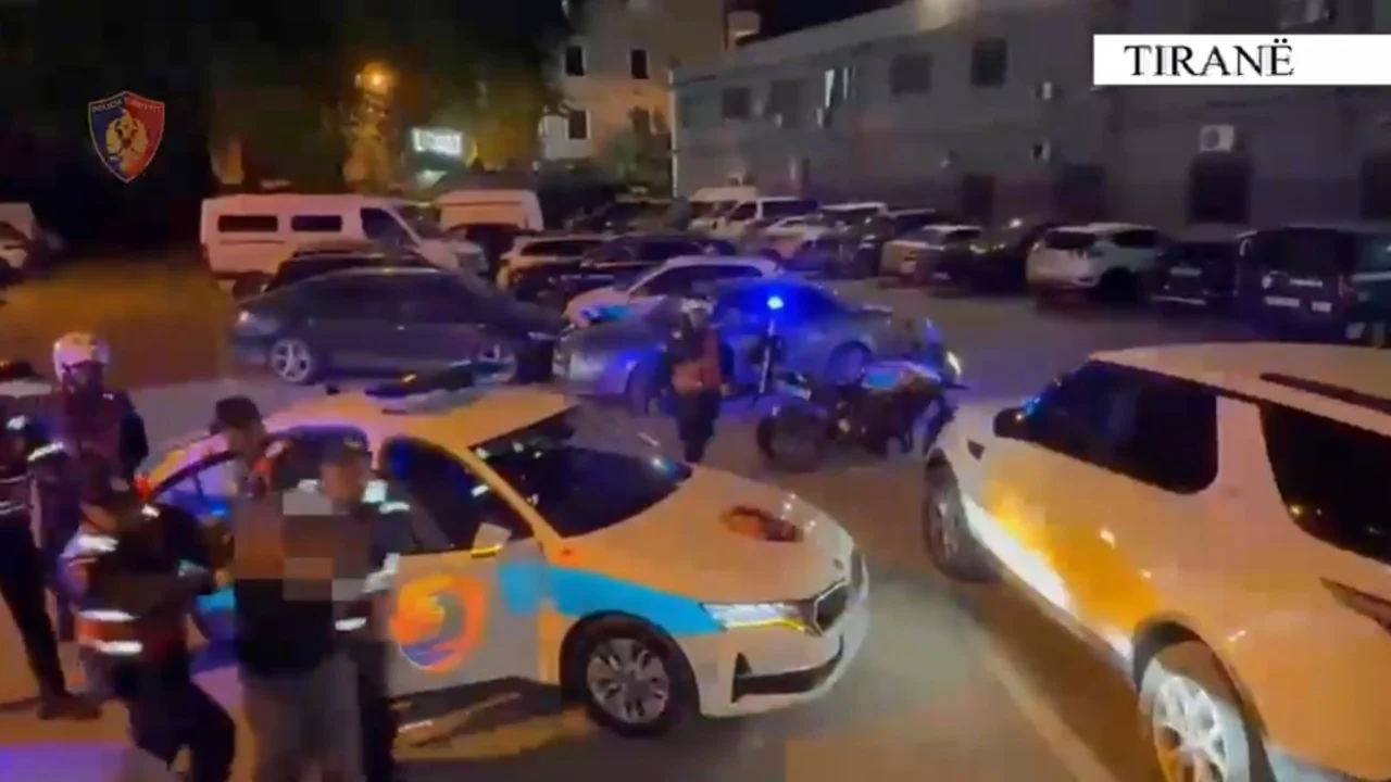 Operacion antidrogë në Tiranë, arrestohet një i ri dhe shpallen në kërkim dy bashkëpunëtorë. Sekuestrohen mbi 1 kg kokainë dhe kanabis