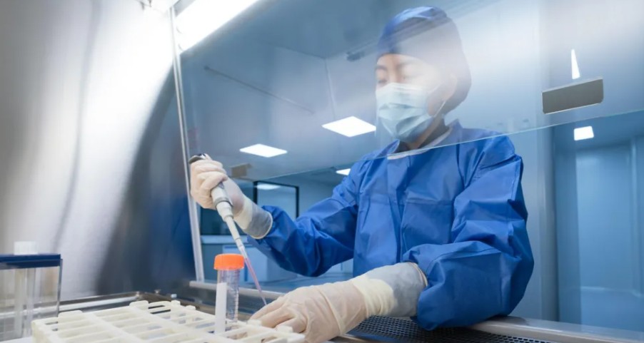 Shpërthimi i Ebolës në Kongo, OBSH: Rreziku epidemik shumë i lartë, situata po përkeqësohet! Shkencëtarët britanikë po punojnë për një vaksinë të re