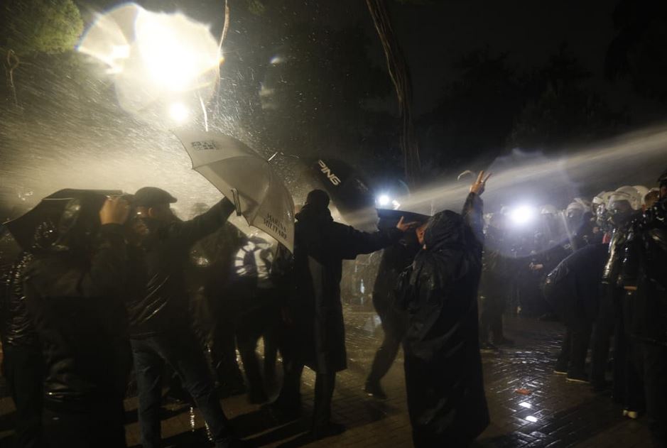 Protesta e opozitës/ Apeli ndryshon masat e sigurisë për protestuesit, lirohen pesë qytetarë