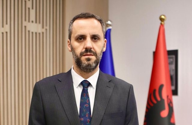 Operacioni për ndërtimet pa leje në Sarandë/ Lamallari: Në Policinë e Shtetit s’ka vend për ata që bëhen palë me krimin