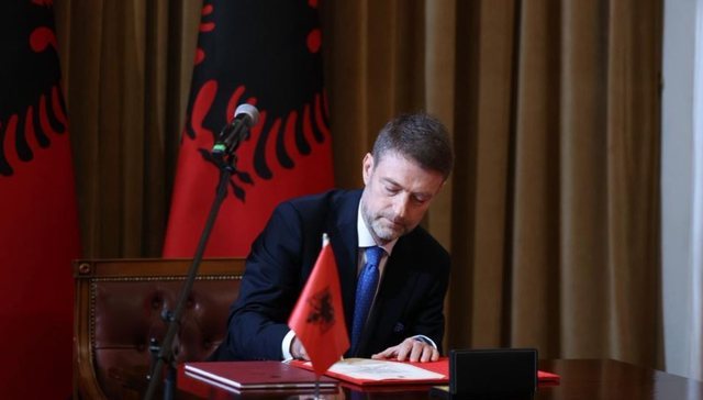 Ministri Hoxha vizitë zyrtare në Kosovë, zbulohet agjenda
