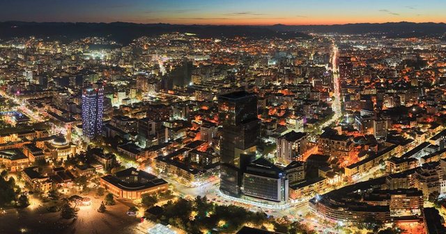 Kostot e jetesës, si Shqipëria po bëhet “parajsë” për të huajt… “ferr” për vendasit