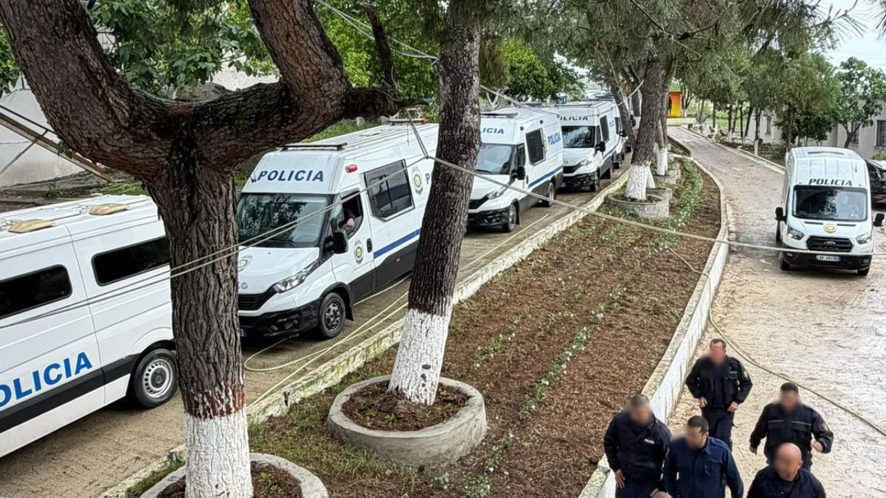 Përfundon aksioni blic në burgjet e Lushnjës dhe Elbasanit, sekuestrohen sende të ndaluara dhe aksesorë komunikimi