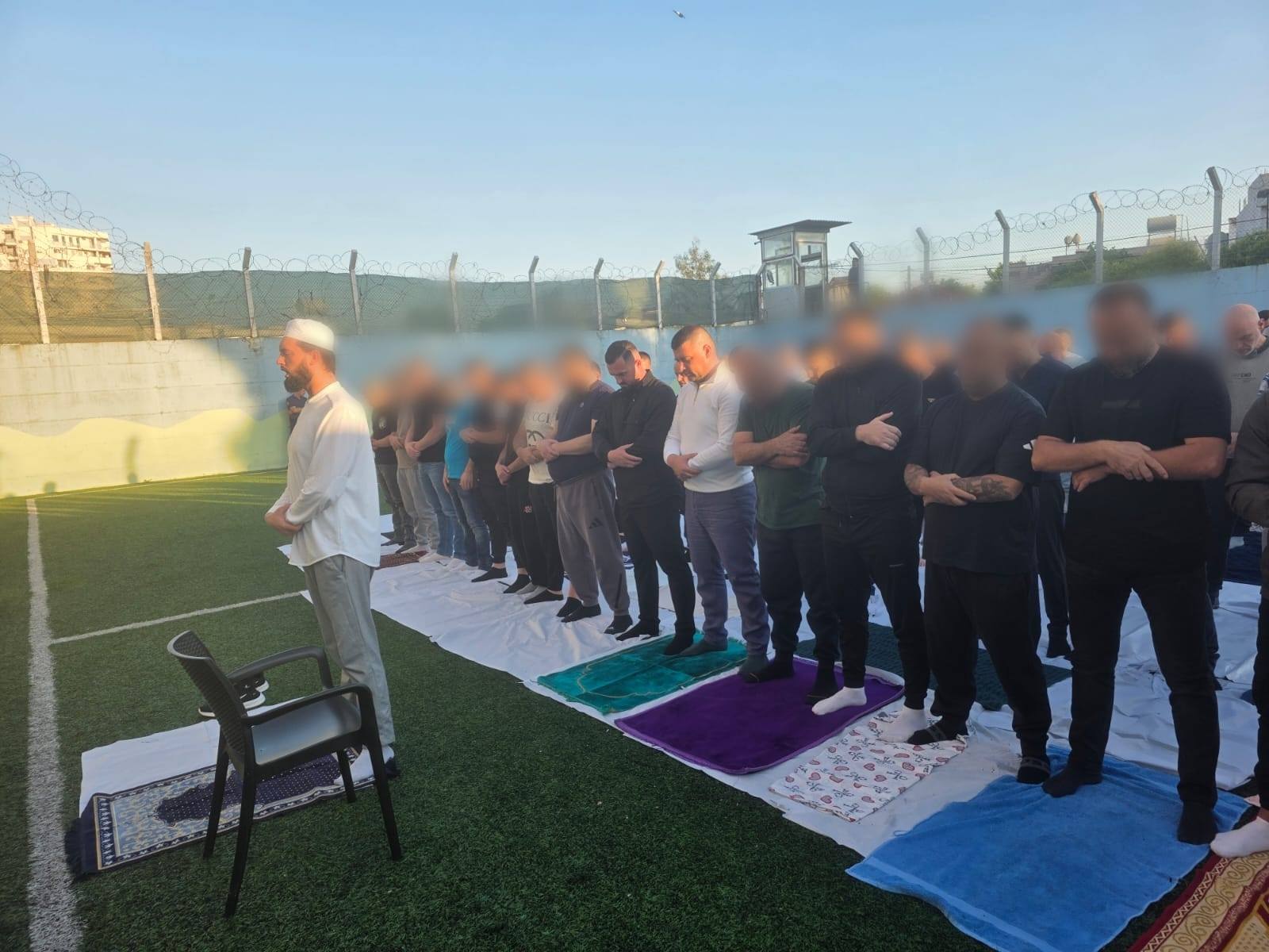 Të burgosurit në Durrës falin Kurban Bajramin, përcillen mesazhe paqeje dhe solidariteti