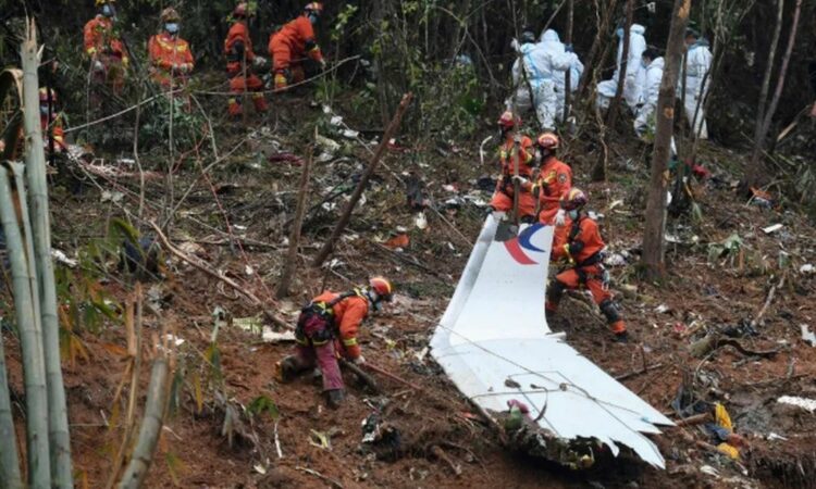 Hetimi tronditës zbulon ngjarjen e 4 viteve më parë! Piloti rrëzoi qëllimisht Boeing 737, duke vrarë 132 persona
