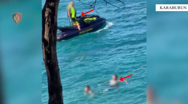 Shkeli perimetrin e sigurisë me “Jet Ski” dhe vuri në rrezik jetën e pushuesve në Karaburun, gjobitet drejtuesi dhe bllokohet mjeti