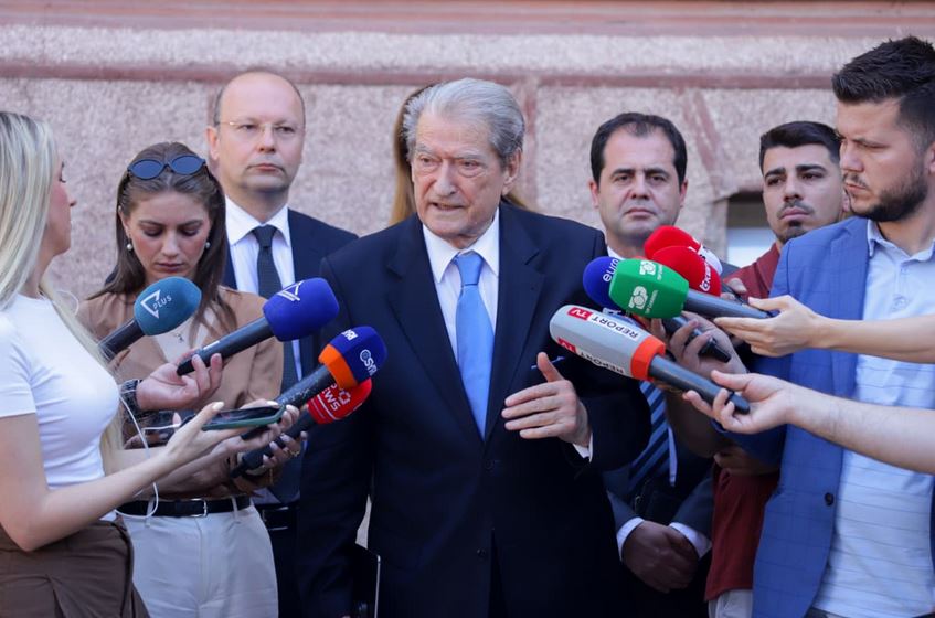 “Patronazhistët u bënë personazhe të urryer për Europën si Balluku”- Berisha: U damkosën rrjetet e tyre në raportin e IBAR