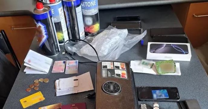 Zbulohet në mes të Milanos laboratori për prodhimin e kokainës së lëngshme, arrestohet shqiptari!
