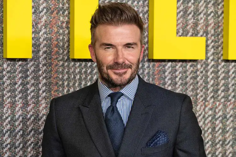David Beckham bëhet sportisti i parë miliarder në Britani