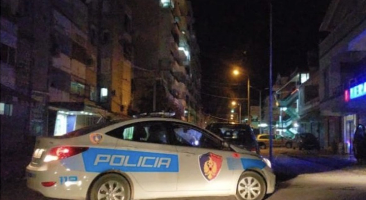 Plagosje me thikë në Nikël, dy persona në spital! Policia jep detaje