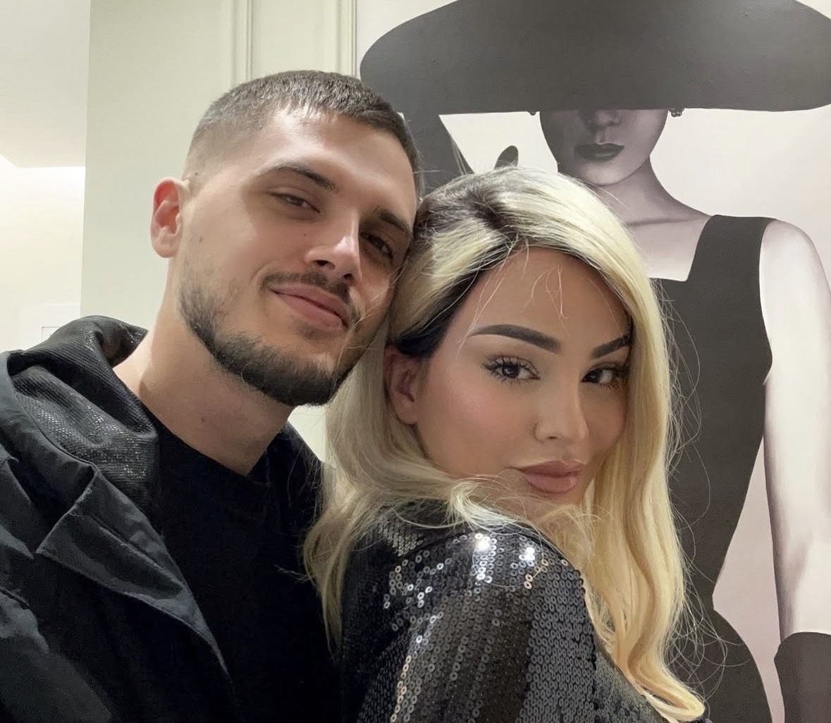 Sara Gjordeni dhe Bardhi në pritje për t’u bërë prindër për herë të dytë, moderatorja ndan lajmin e ëmbël 
