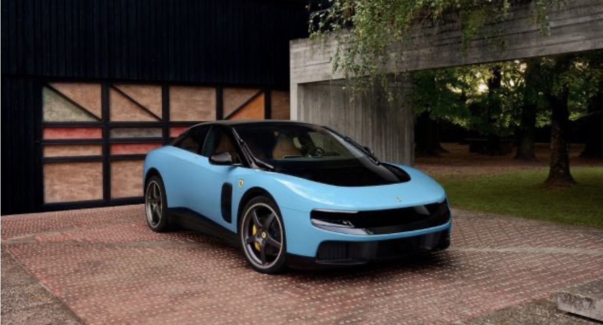 “Është më shumë si një Nissan sesa një supermakinë”, Ferrari elektrik 550,000 euro nën kritika
