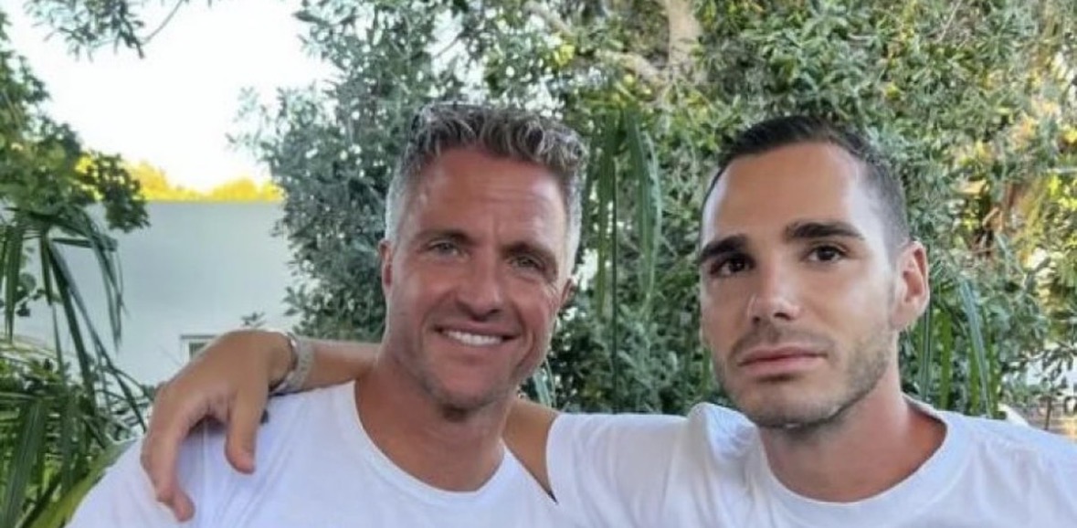 Schumacher martohet me partnerin e tij në Saint-Tropez 